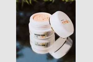 SUNSCREEN CREAM