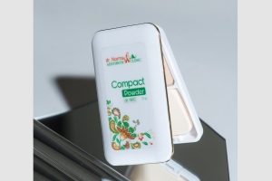 COMPACT POWDER